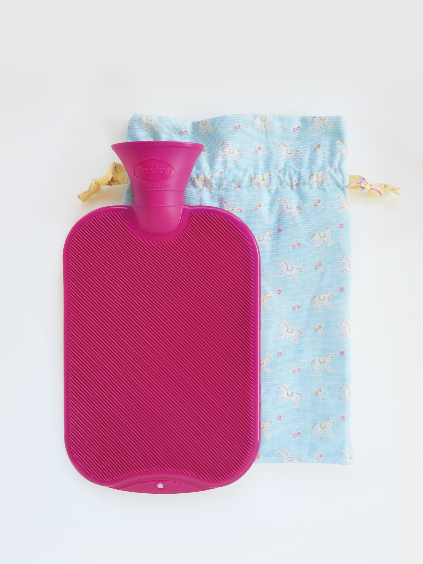 【Open記念特別価格】トルマリンカバーの遠赤外線湯たんぽケース＆安心安全ドイツ製 湯たんぽ付き（湯たんぽカラーはおまかせ）